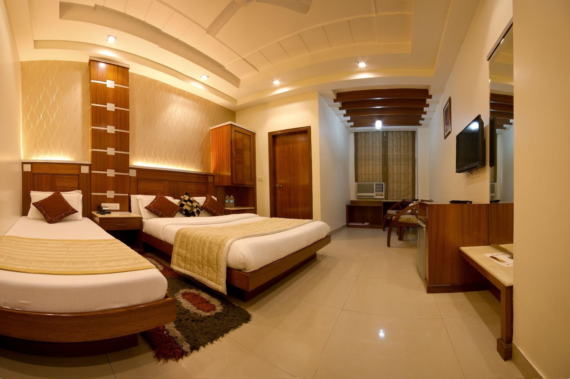 Hotel Aster Inn New Delhi Extérieur photo