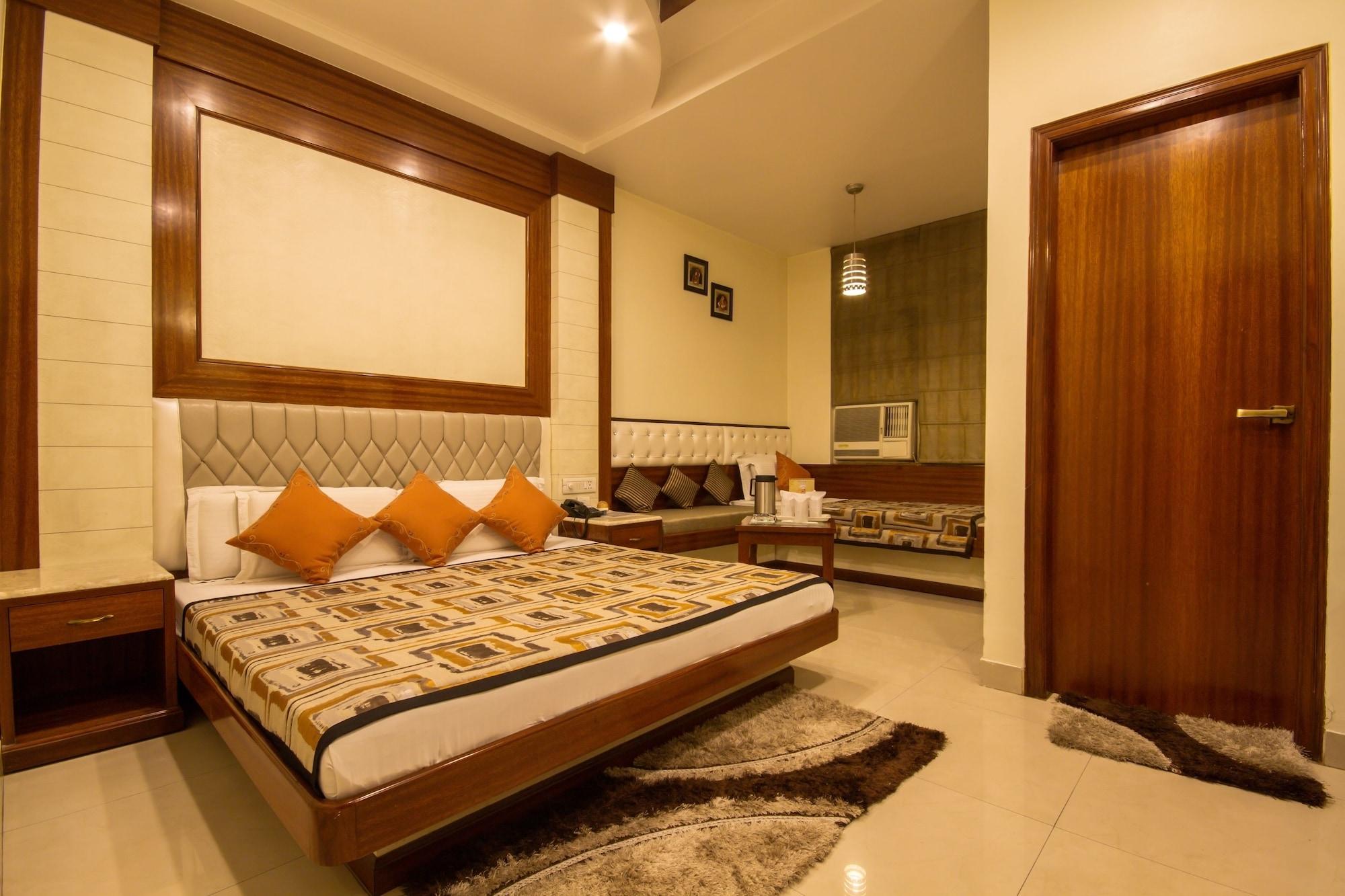 Hotel Aster Inn New Delhi Extérieur photo
