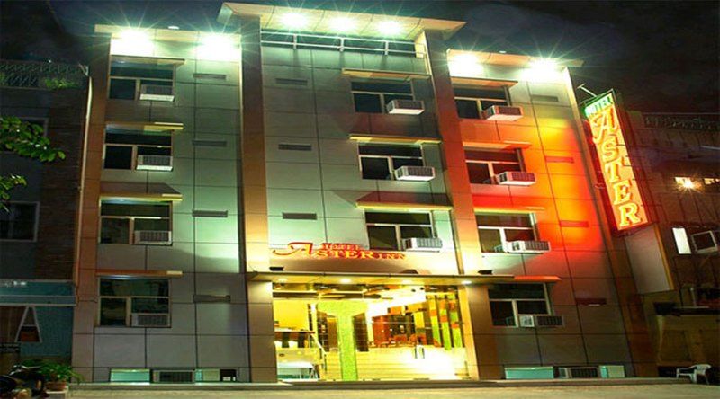 Hotel Aster Inn New Delhi Extérieur photo