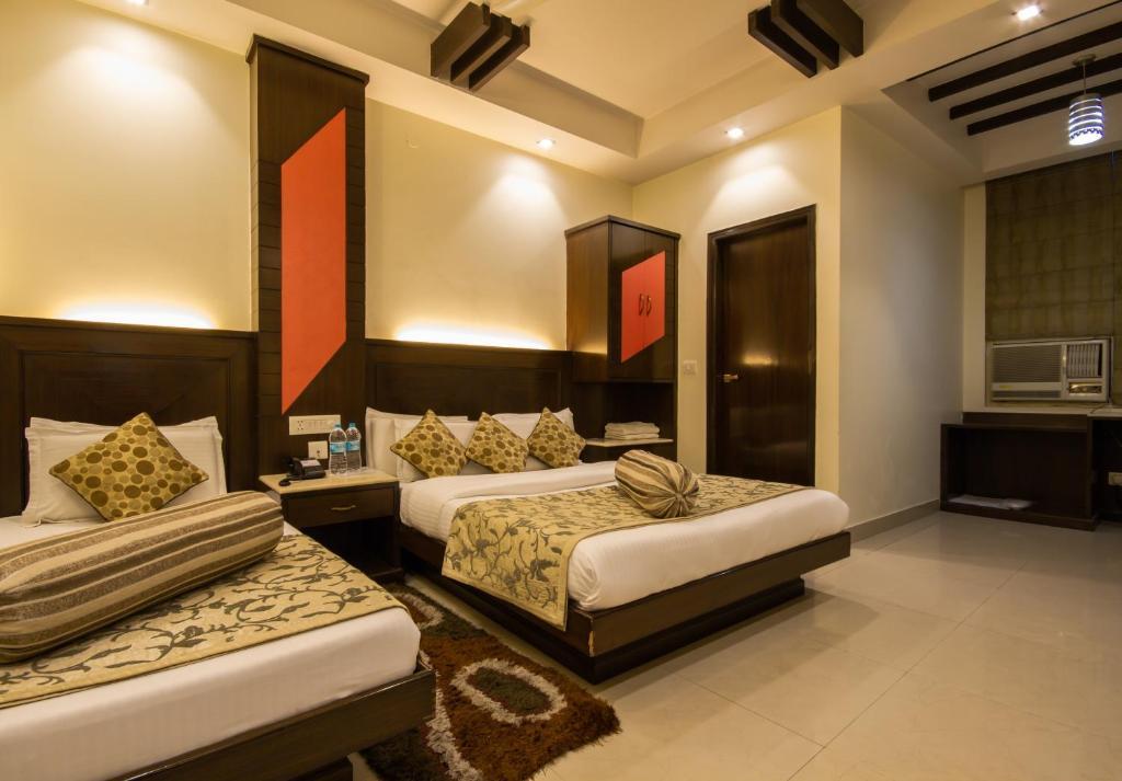 Hotel Aster Inn New Delhi Extérieur photo