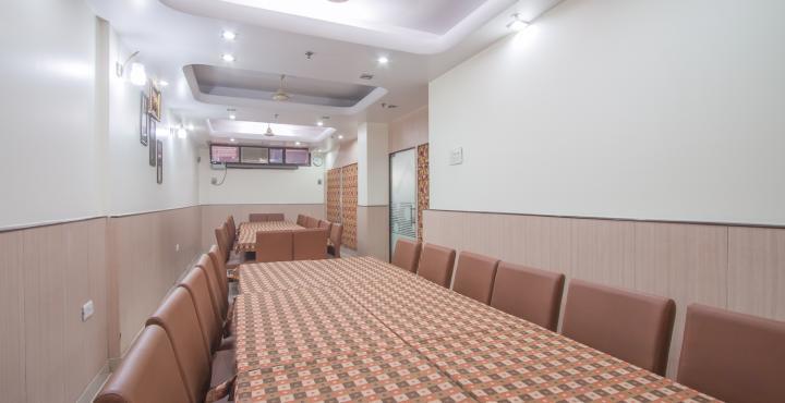 Hotel Aster Inn New Delhi Extérieur photo