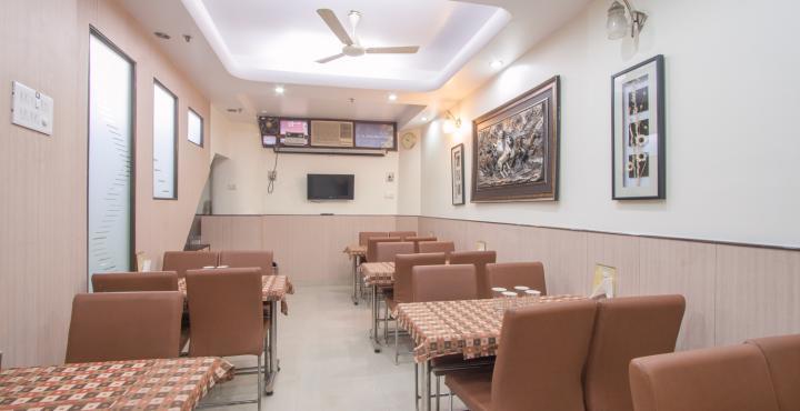 Hotel Aster Inn New Delhi Extérieur photo