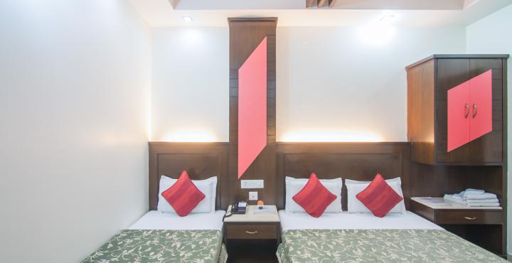 Hotel Aster Inn New Delhi Extérieur photo
